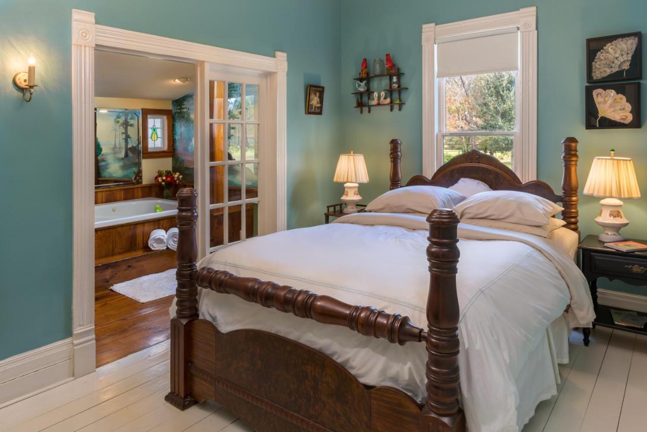 Maison D'Memoire Bed & Breakfast Cottages Rayne Exteriér fotografie