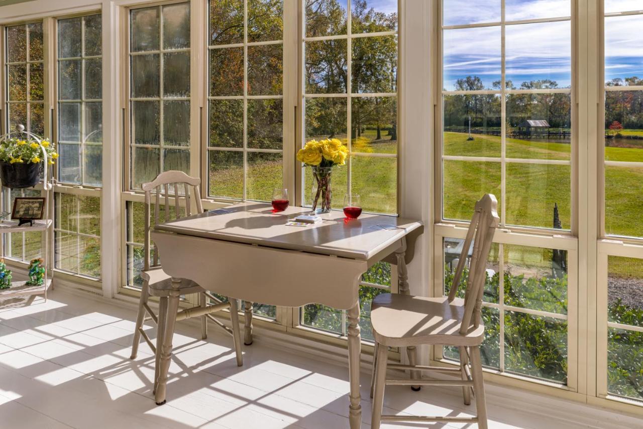 Maison D'Memoire Bed & Breakfast Cottages Rayne Exteriér fotografie